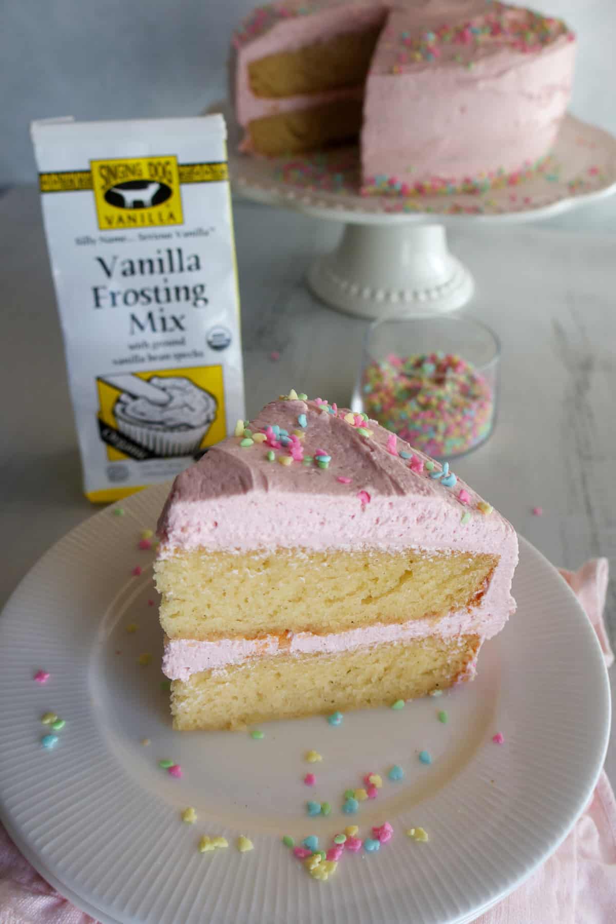 Vanilla bean cake in 3 plates with vanilla mix