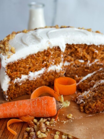 Carrot cake with carrots slice