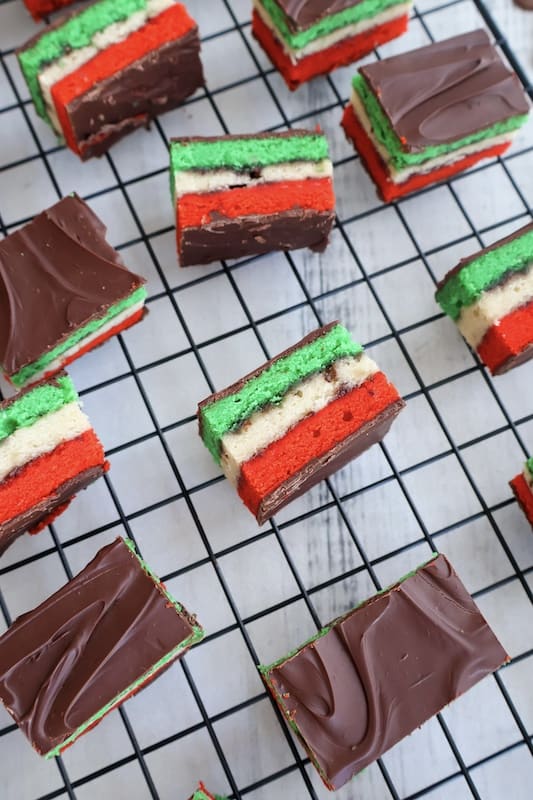rainbow square cakes
