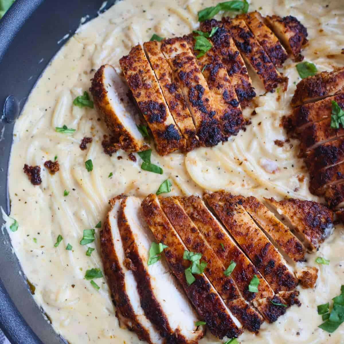 Blackened Chicken Alfredo - Golden Grace Kitchen